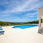 Sea View فيلة