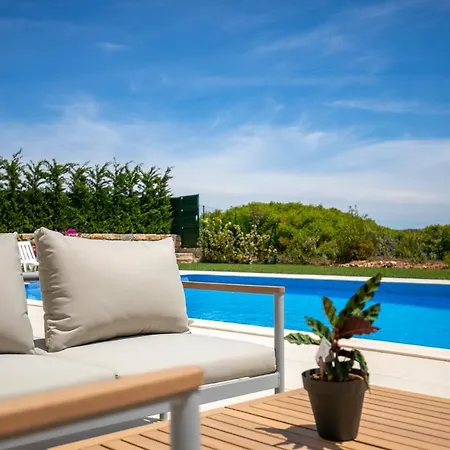 Sea View *