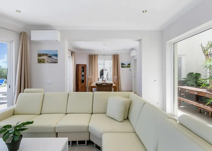 Sea View 萨格里什